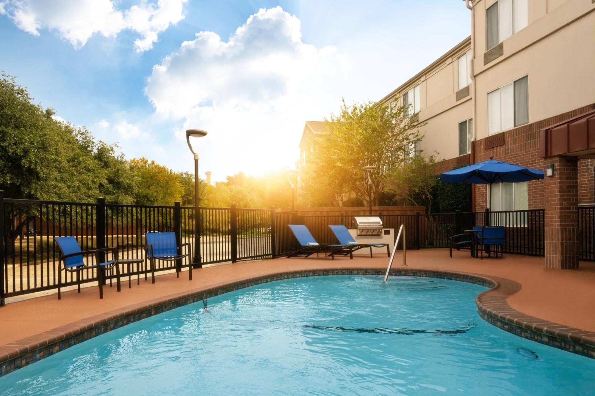 Springhill Suites Dallas Arlington North Buitenkant foto